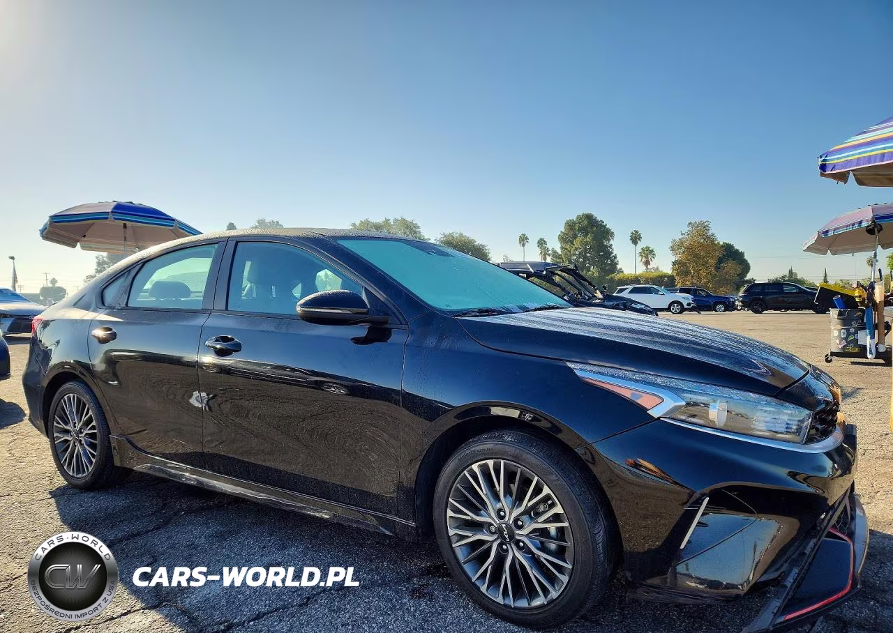2024 Kia Forte Gt Line VIN:3KPF54AD9RE716680 - 4