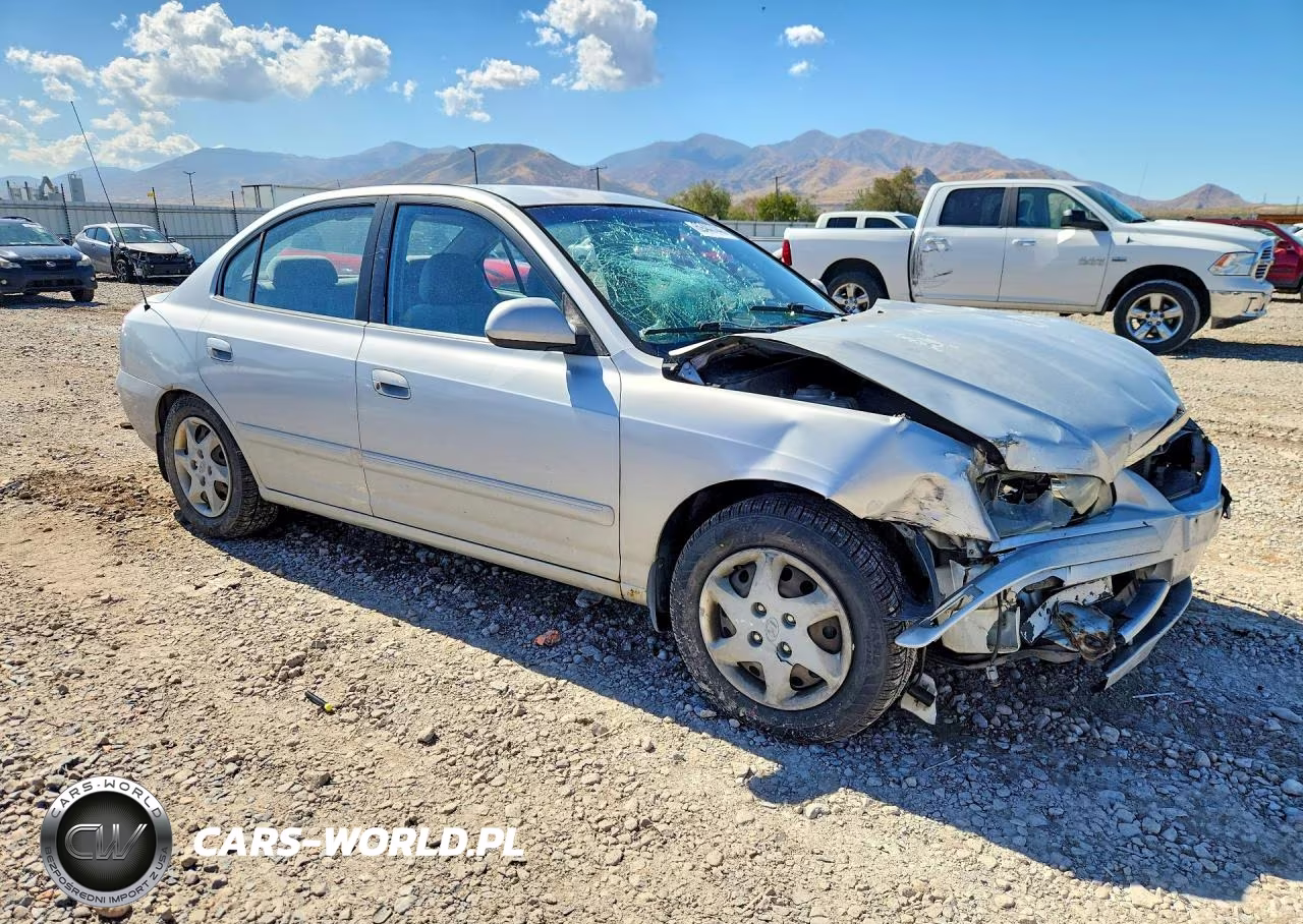 2004 Hyundai Elantra Gls VIN:KMHDN46D84U717325 - 4