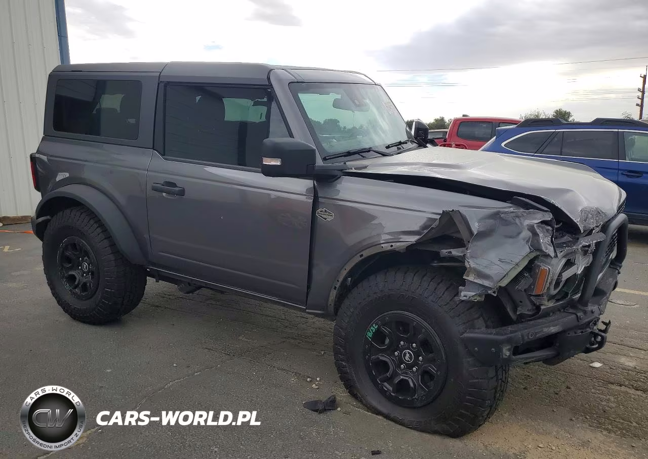 2023 Ford Bronco Base VIN:1FMDE5CP2PLB74844 - 4