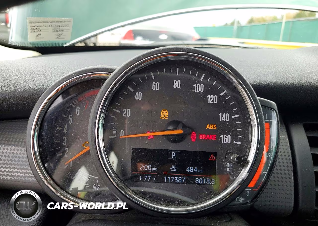 2018 Mini Cooper VIN:WMWXP5C55J2G62385 - 9