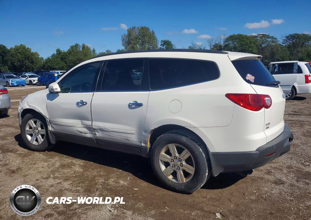 2011 Chevrolet Traverse Ls VIN:1GNKVGED0BJ141881 - 2