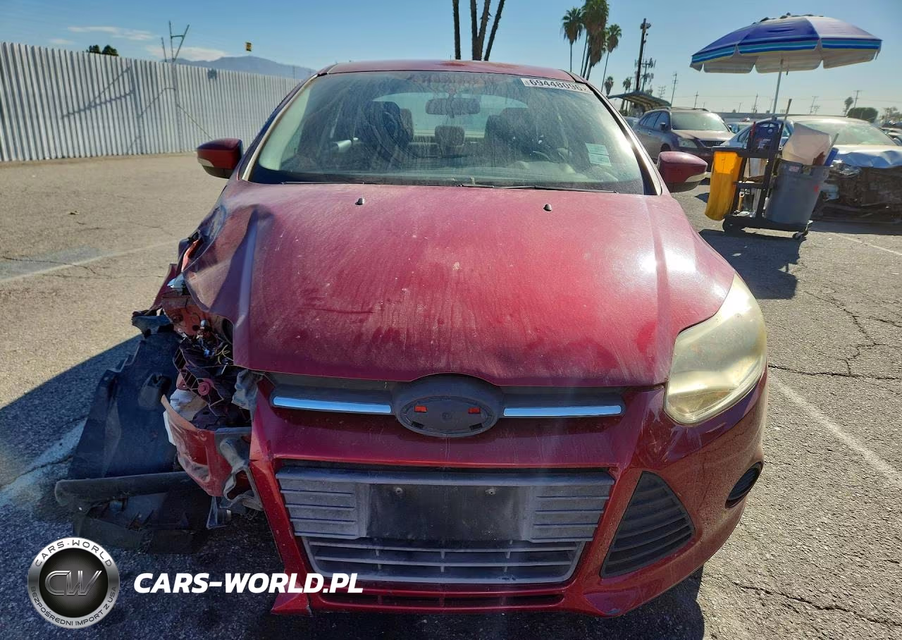 2014 Ford Focus Se VIN:1FADP3F20EL144280 - 5