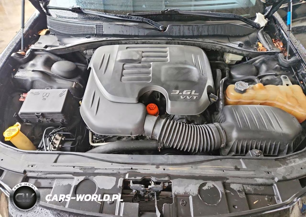 2014 Chrysler 300 VIN:2C3CCAAG5EH372964 - 11