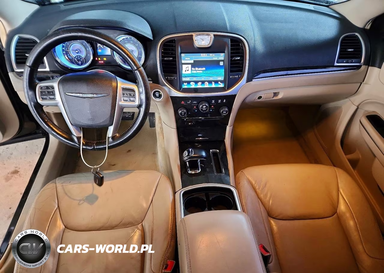 2014 Chrysler 300 VIN:2C3CCAAG5EH372964 - 8