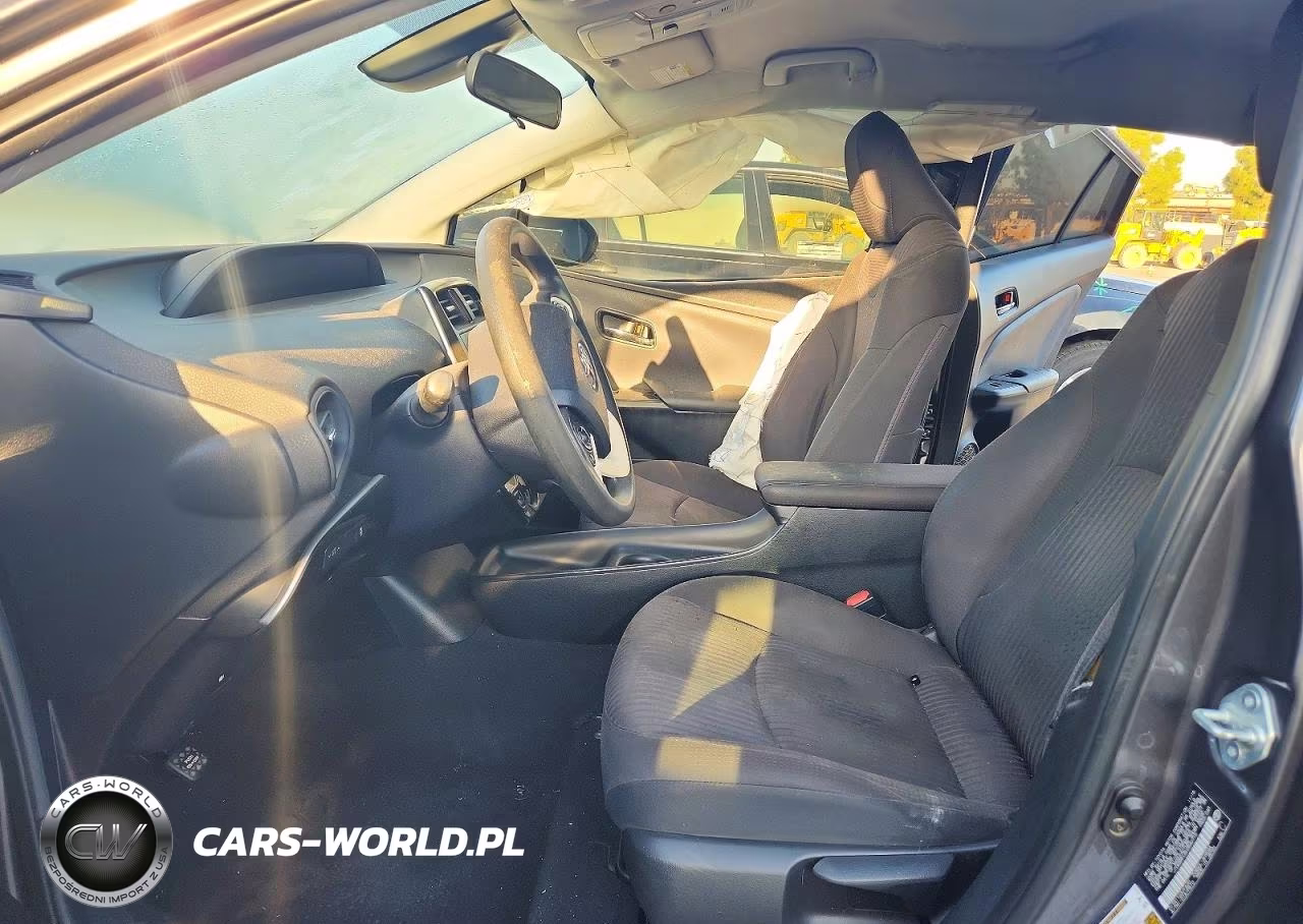 2017 Toyota Prius Two VIN:JTDKBRFU5H3540715 - 7