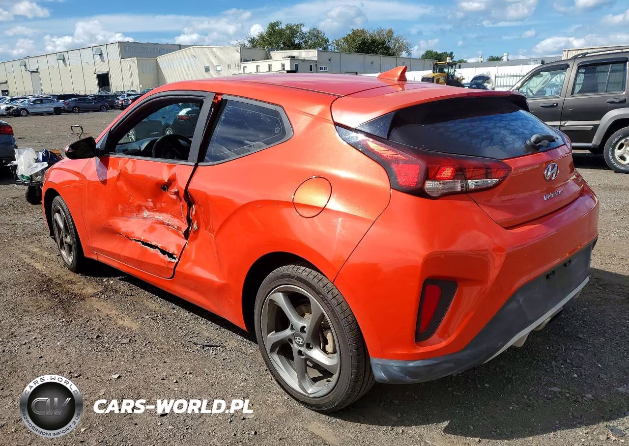 2020 Hyundai Veloster 2.0L VIN:KMHTG6AF6LU026545 - 2
