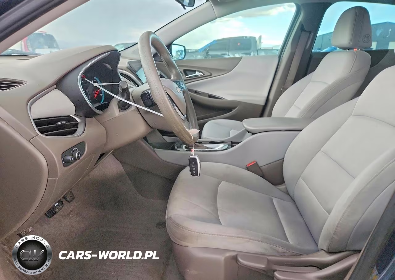 2019 Chevrolet Malibu Ls VIN:1G1ZB5ST1KF200111 - 7