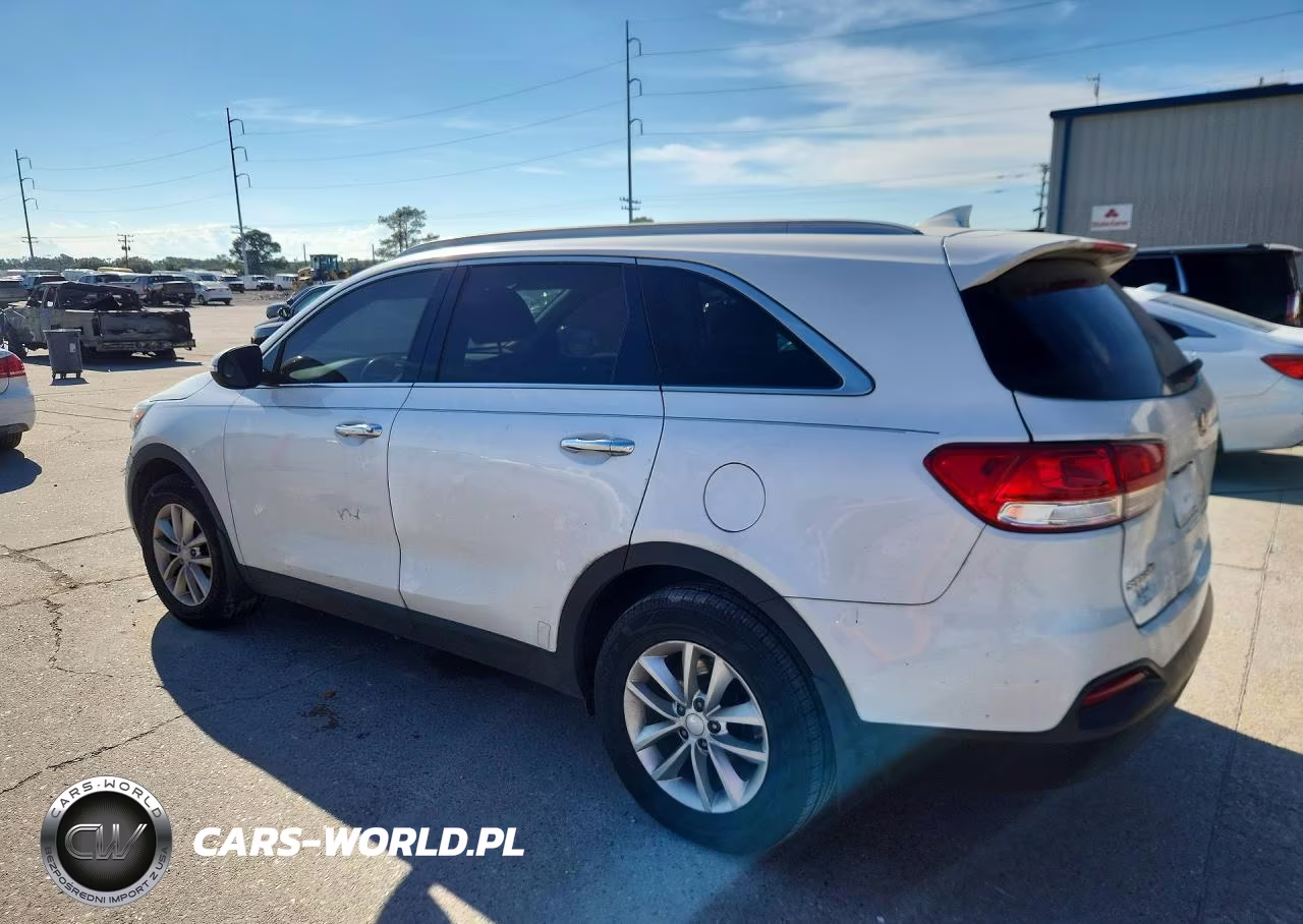 2018 Kia Sorento Lx VIN:5XYPG4A31JG344233 - 2