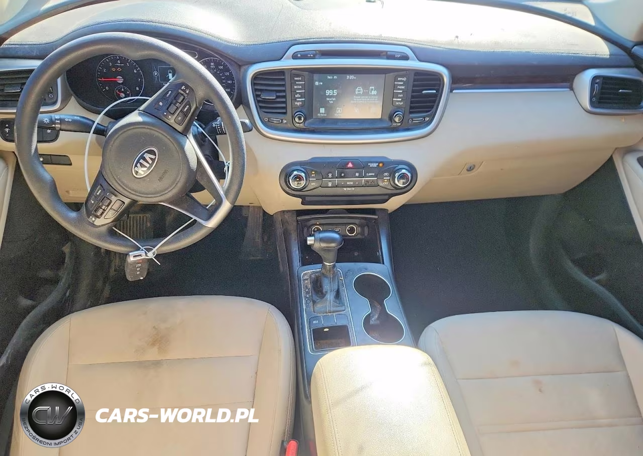 2018 Kia Sorento Lx VIN:5XYPG4A31JG344233 - 8