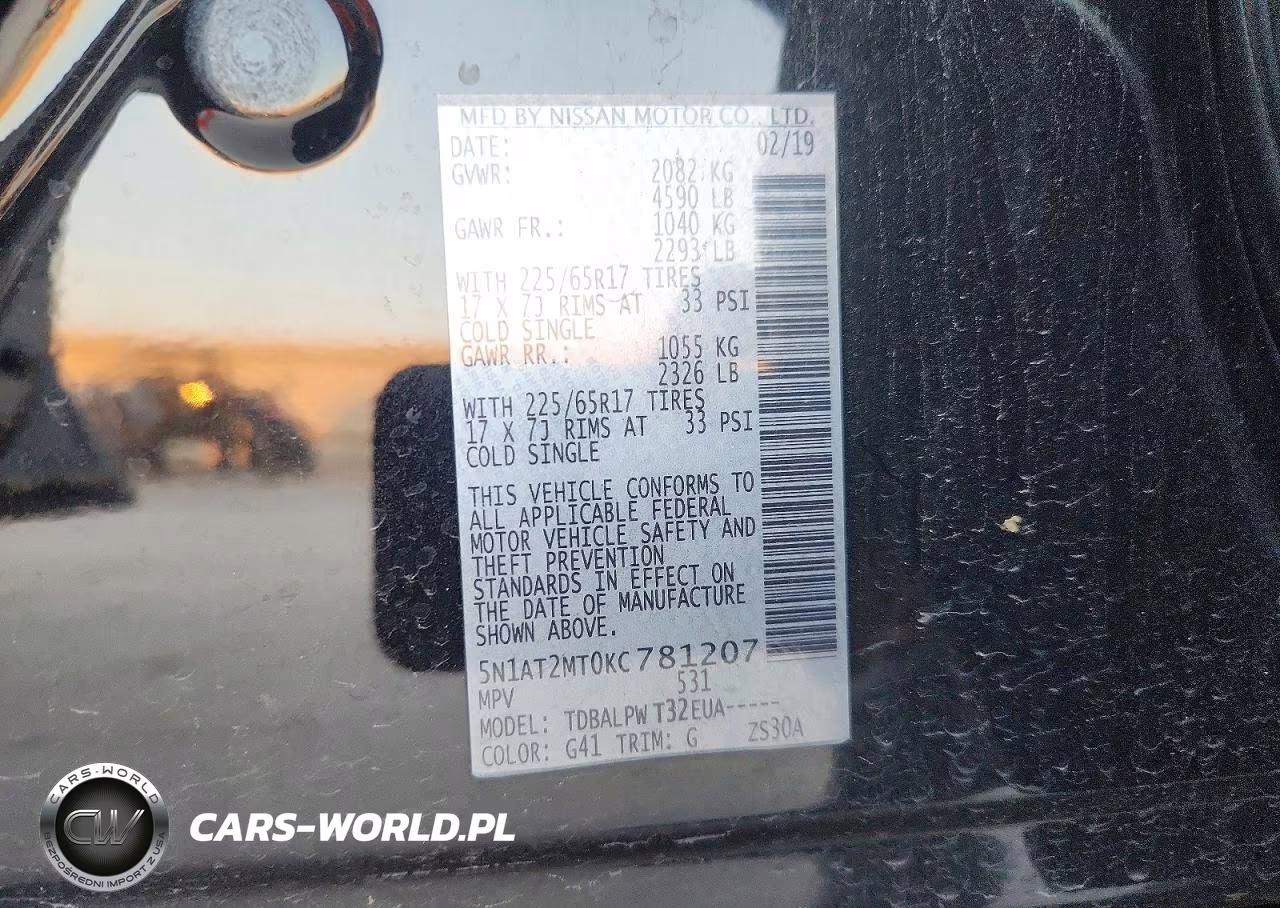 2019 Nissan Rogue S VIN:5N1AT2MT0KC781207 - 13