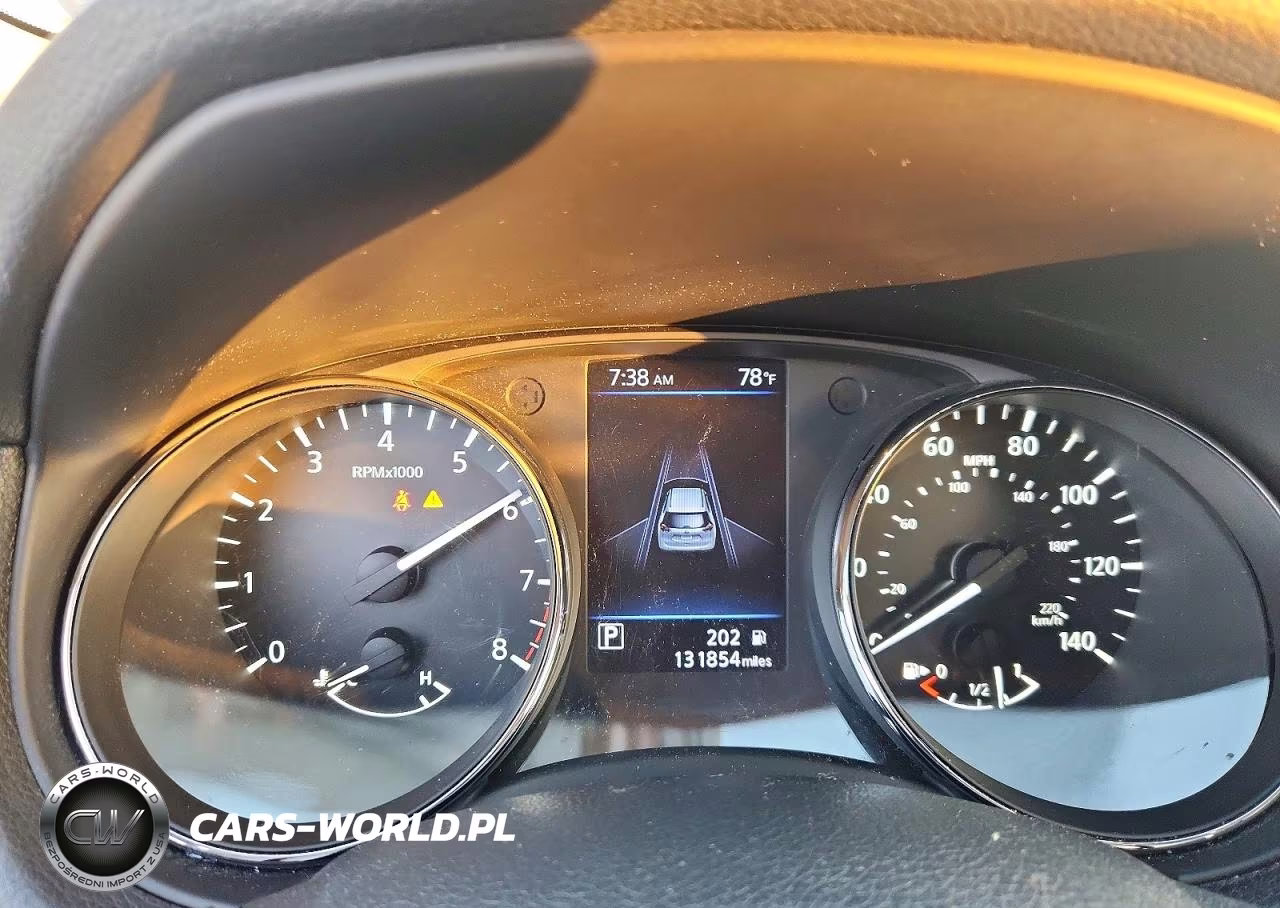 2019 Nissan Rogue S VIN:5N1AT2MT0KC781207 - 9