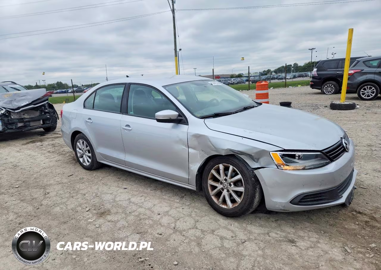 2012 Volkswagen Jetta Se VIN:3VWDX7AJ1CM077651 - 4