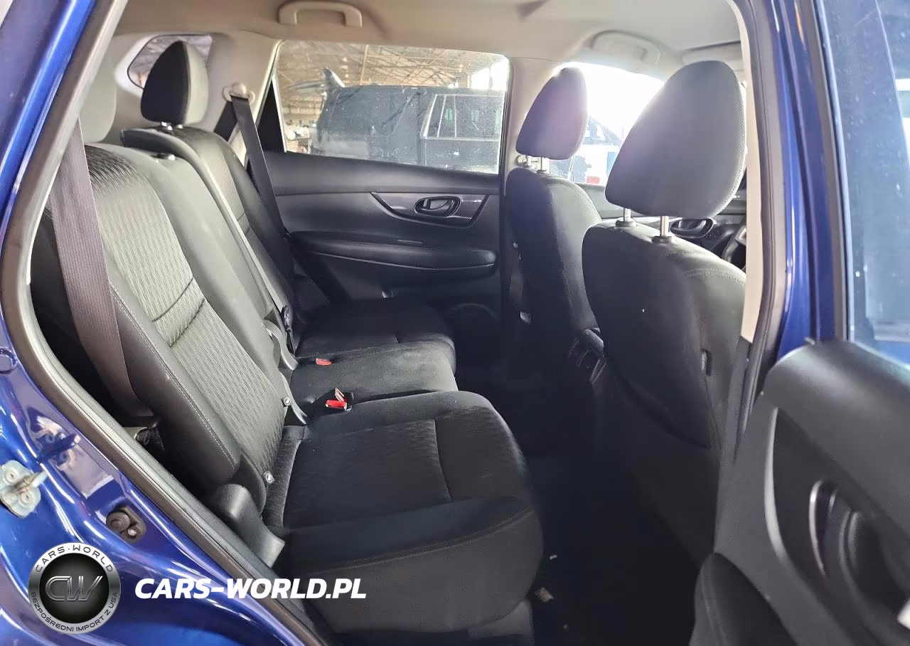 2019 Nissan Rogue S VIN:KNMAT2MTXKP540817 - 11