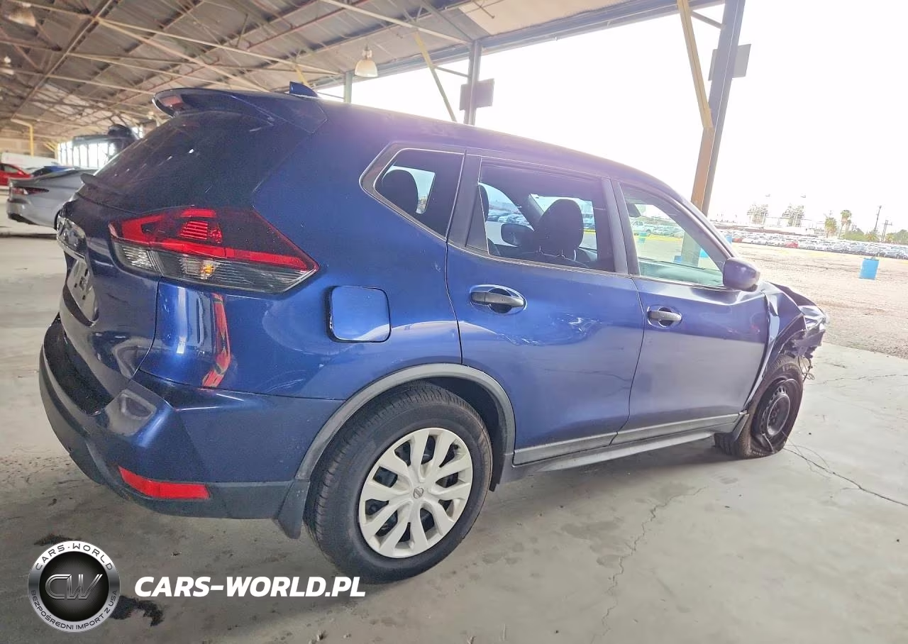 2019 Nissan Rogue S VIN:KNMAT2MTXKP540817 - 3