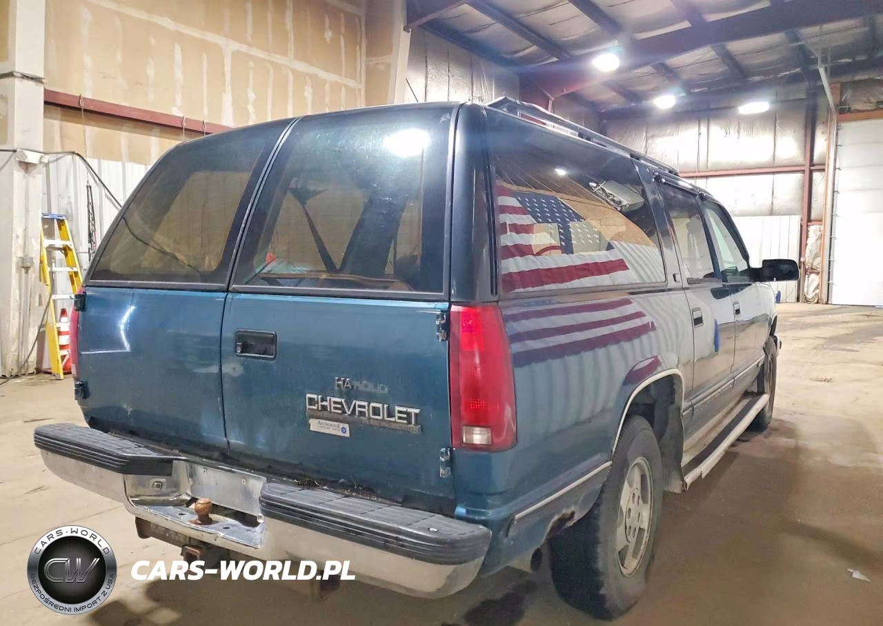 1993 Chevrolet Suburban K1500 VIN:1GNFK16K2PJ382191 - 3