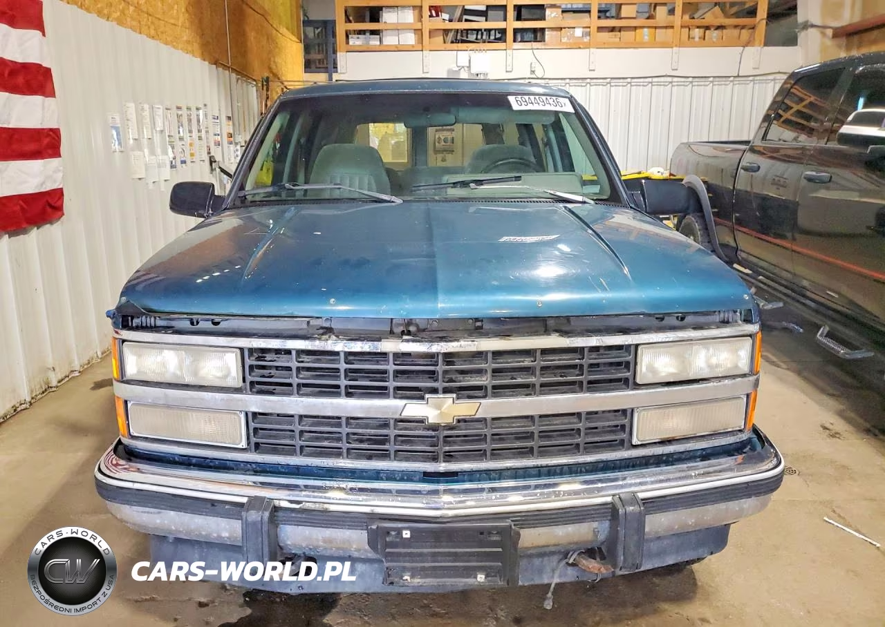 1993 Chevrolet Suburban K1500 VIN:1GNFK16K2PJ382191 - 5