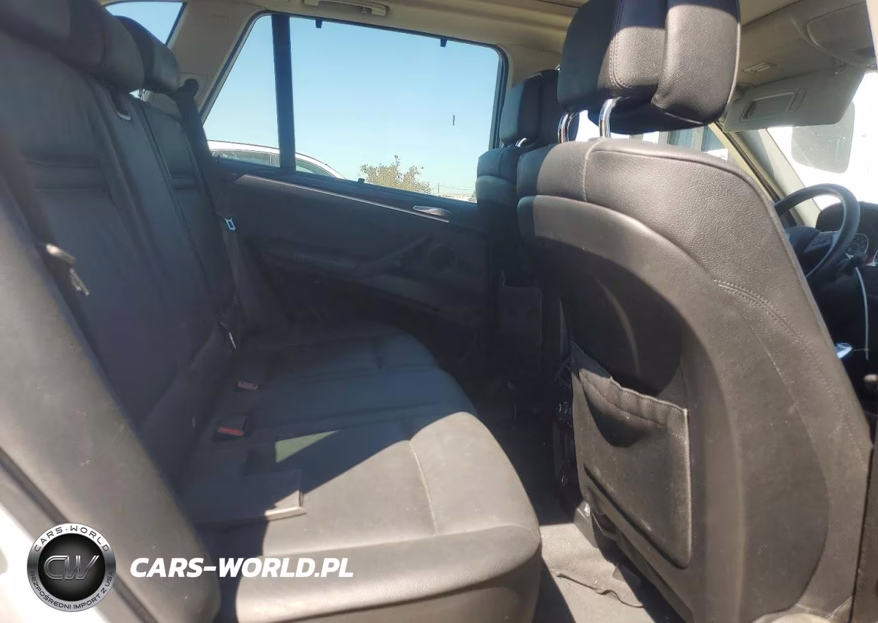 2012 BMW X5 xDrive35I VIN:5UXZV4C57CL748205 - 11