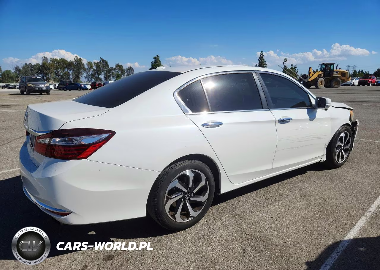 2016 Honda Accord Ex VIN:1HGCR2F70GA147539 - 3