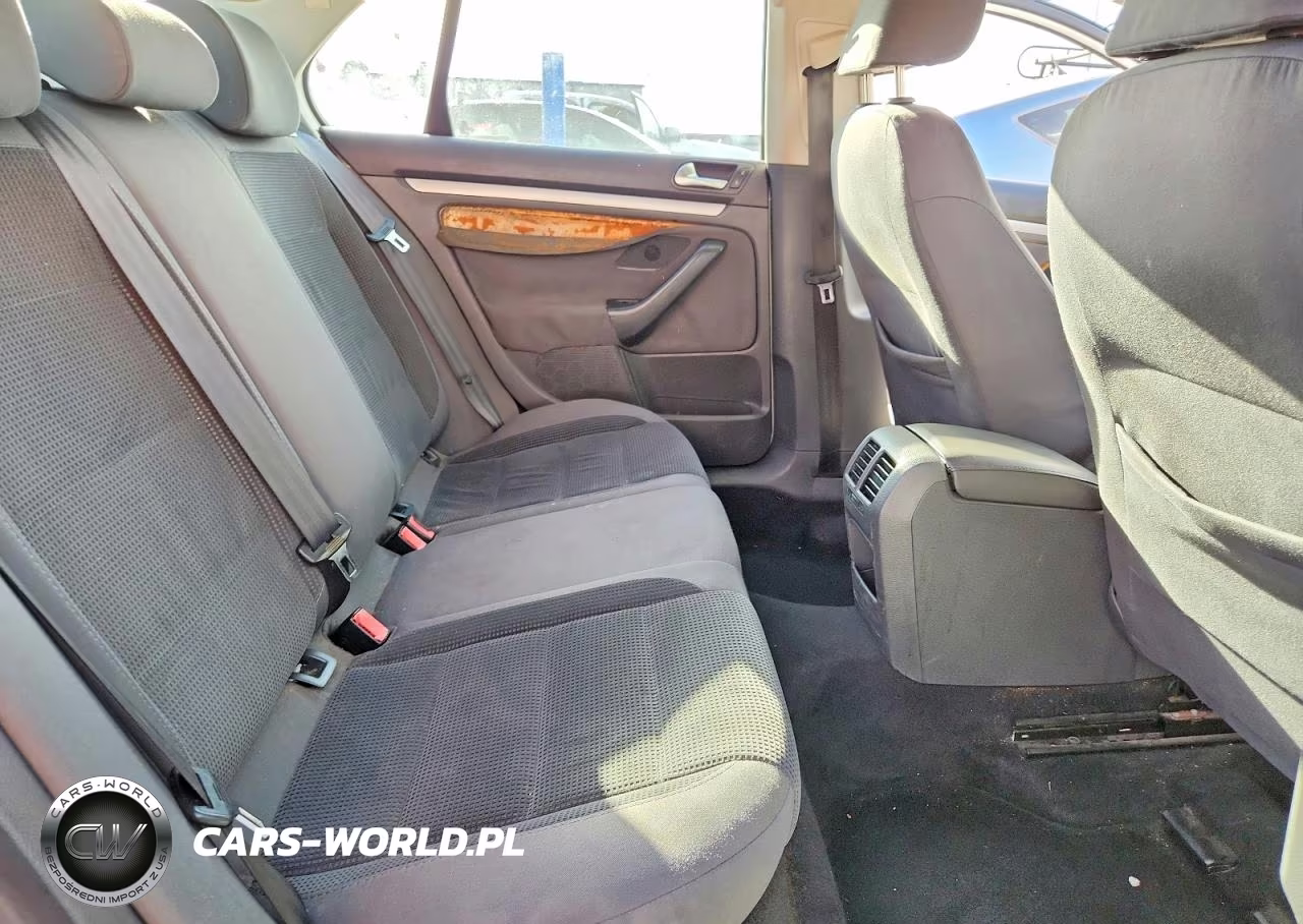 2009 Volkswagen Jetta S VIN:3VWJZ71K79M033863 - 10