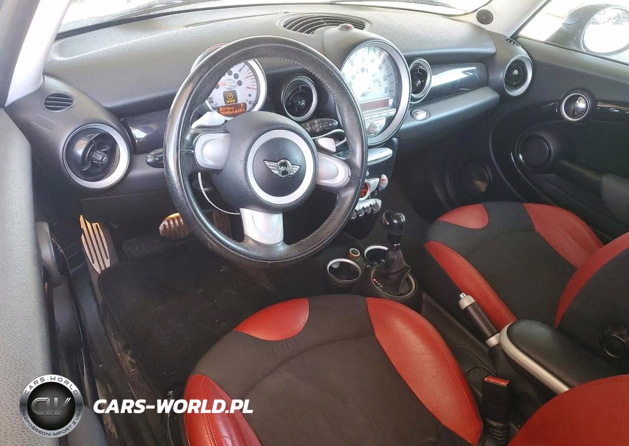 2008 Mini Cooper S VIN:WMWMF73518TV36852 - 8