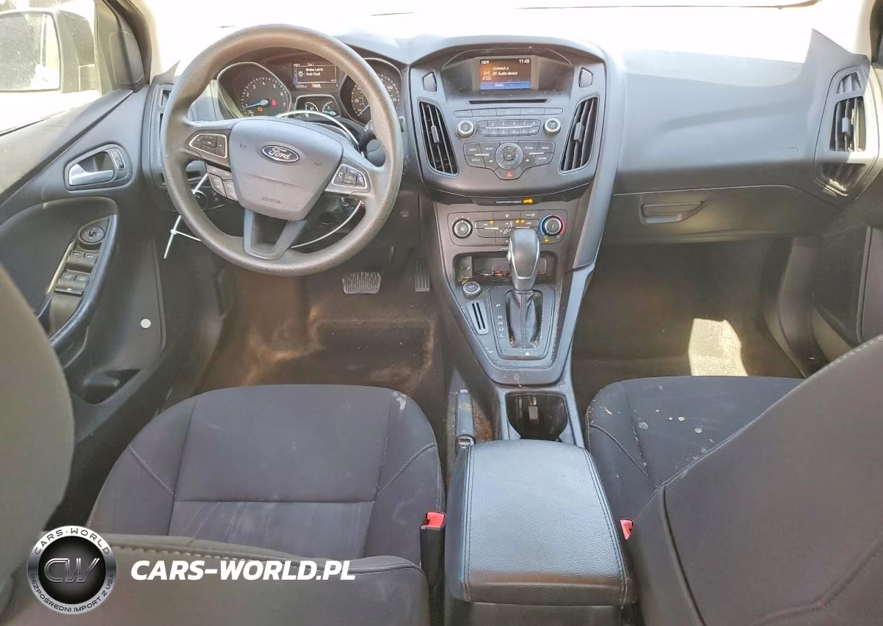 2017 Ford Focus Se VIN:1FADP3F21HL227835 - 8