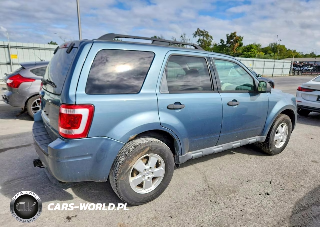 2012 Ford Escape Xlt VIN:1FMCU9D79CKC35210 - 3