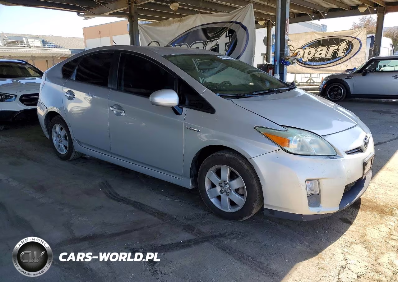 2010 Toyota Prius Iii VIN:JTDKN3DU9A0220294 - 4