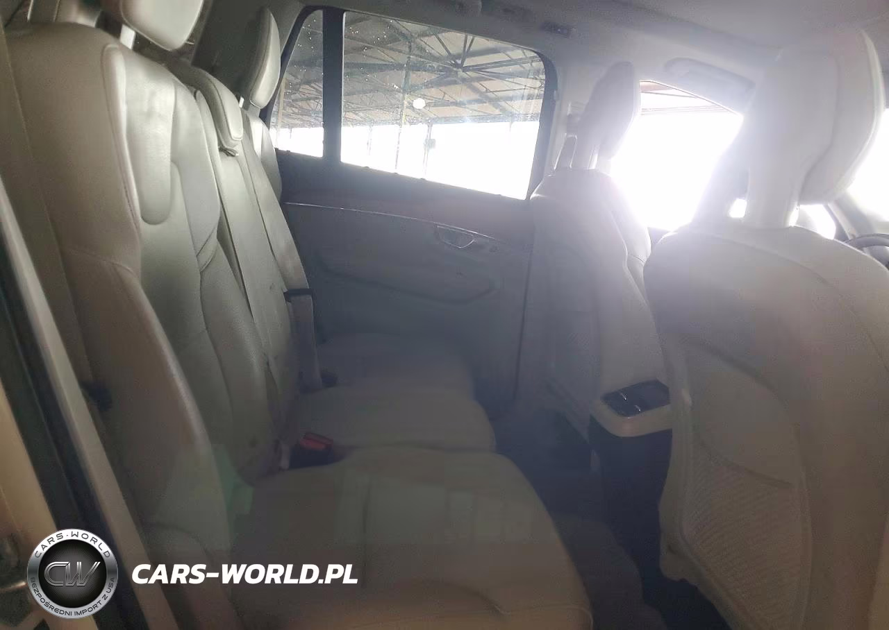 2021 Volvo Xc90 T6 Momentum VIN:YV4A22PK5M1712163 - 10