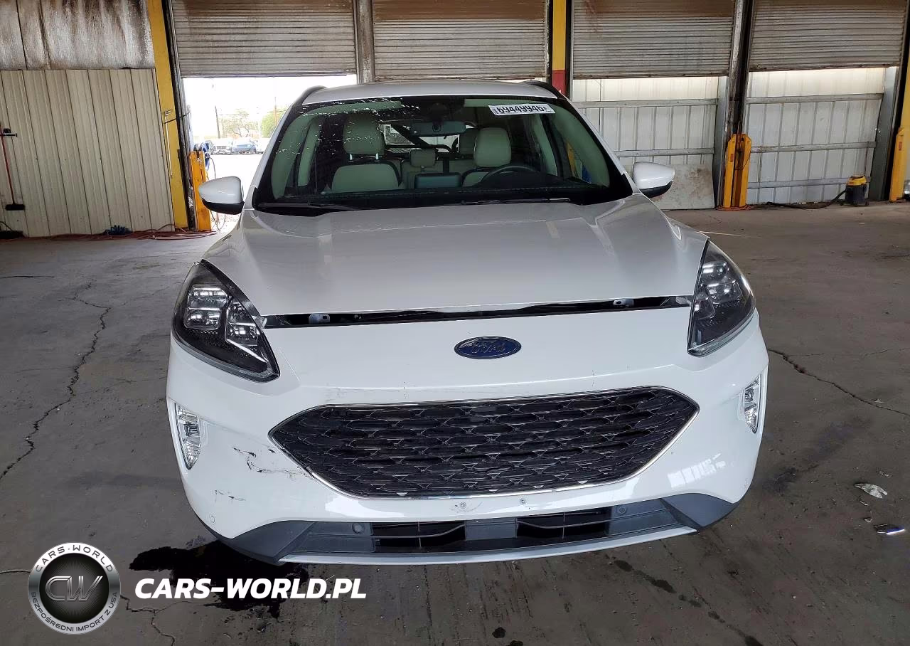 2020 Ford Escape Titanium VIN:1FMCU9J94LUB07970 - 5
