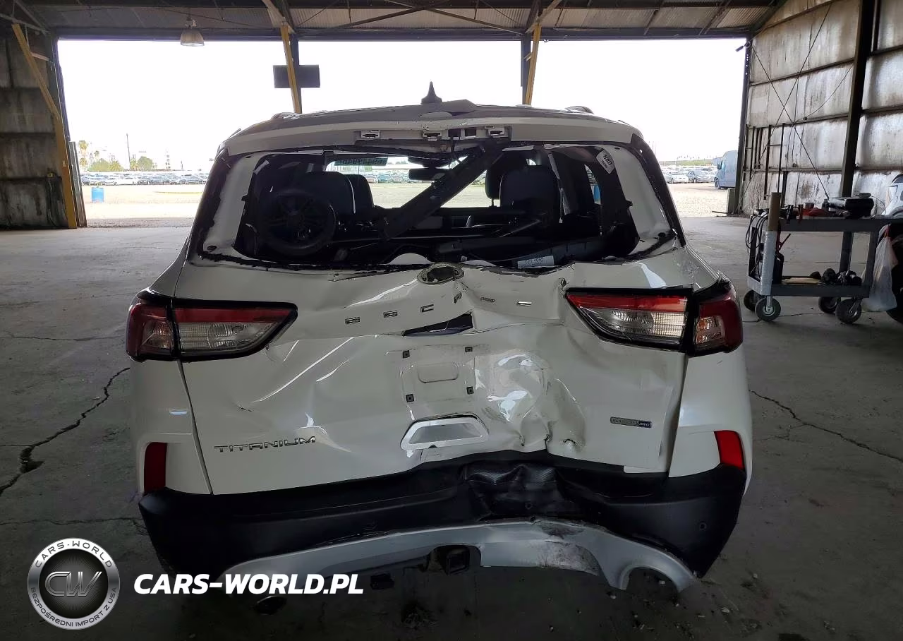 2020 Ford Escape Titanium VIN:1FMCU9J94LUB07970 - 6