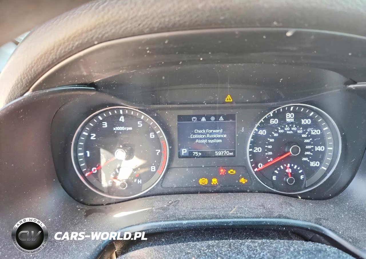 2020 Kia Forte Lxs VIN:3KPF24AD7LE246052 - 9