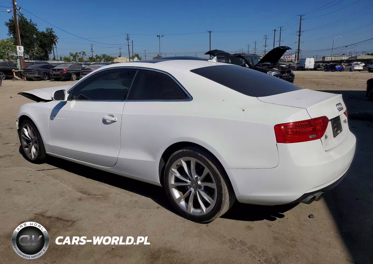 2014 Audi A5 Premium VIN:WAUCFAFR0EA053111 - 2