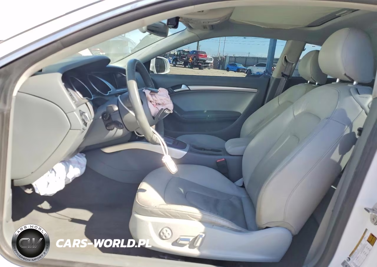 2014 Audi A5 Premium VIN:WAUCFAFR0EA053111 - 7
