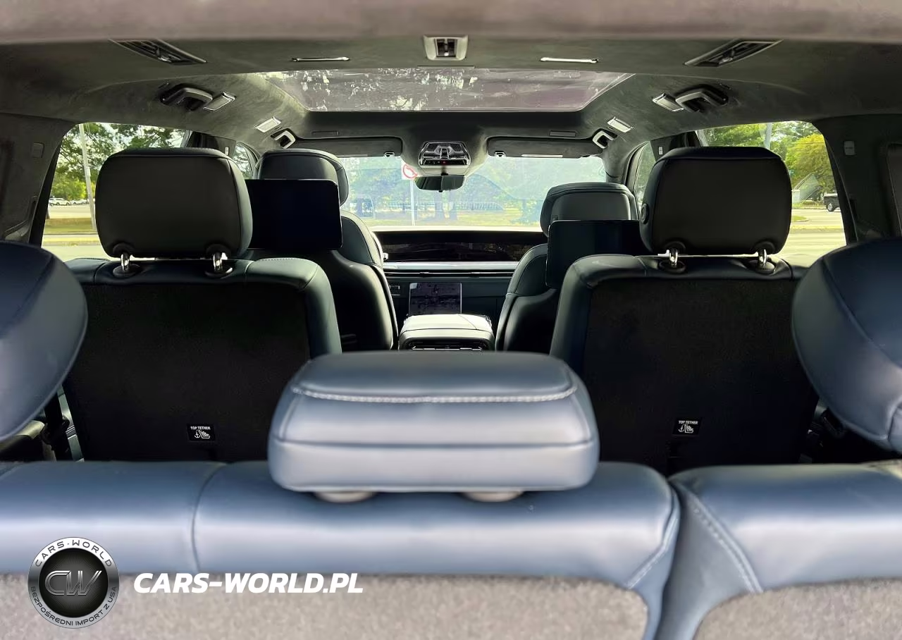 2025 Cadillac Escalade Iq Sport-2 VIN:1GYTEFKL6SU105687 - 10