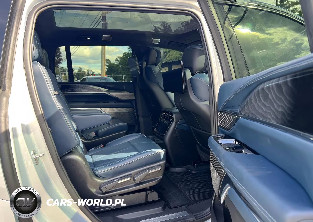 2025 Cadillac Escalade Iq Sport-2 VIN:1GYTEFKL6SU105687 - 6