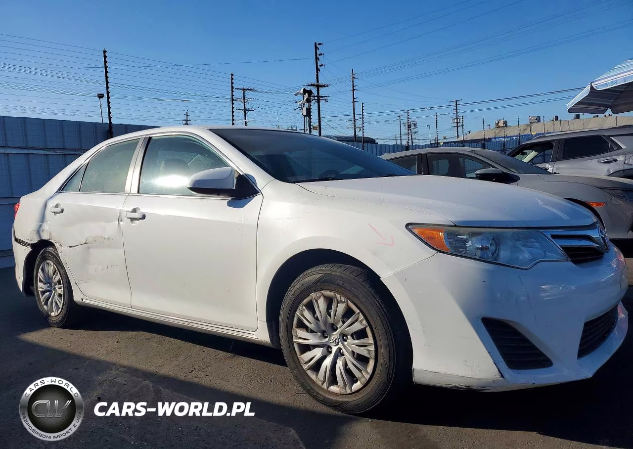 2012 Toyota Camry Le VIN:4T1BF1FKXCU561269 - 4