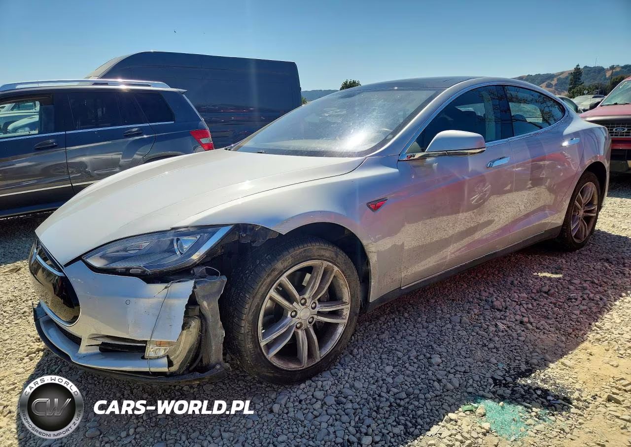 2014 Tesla Model S