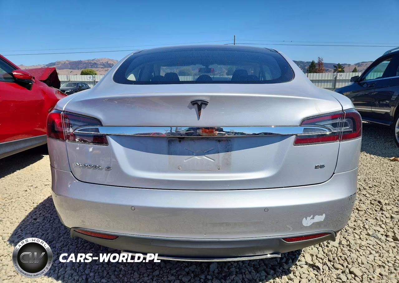 2014 Tesla Model S VIN:5YJSA1H16EFP49905 - 6