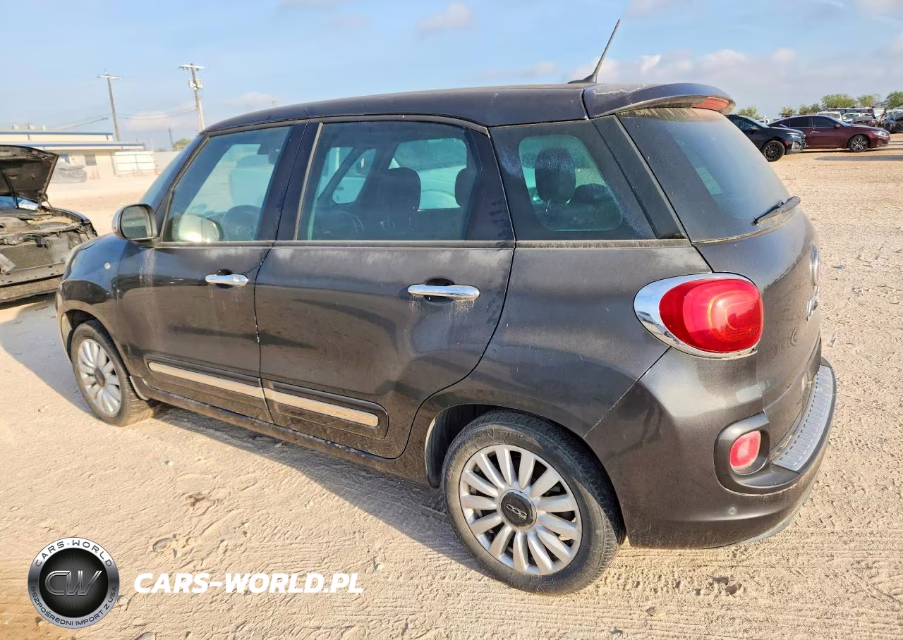 2015 Fiat 500L Lounge VIN:ZFBCFACH5FZ034722 - 2