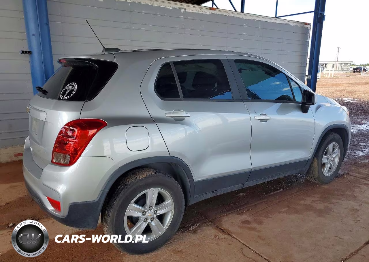 2021 Chevrolet Trax Ls VIN:KL7CJKSB6MB332441 - 3