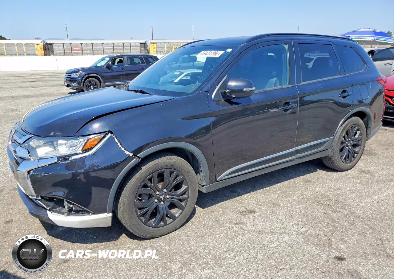 2018 Mitsubishi Outlander Se VIN:JA4AD3A33JZ021628 - 1