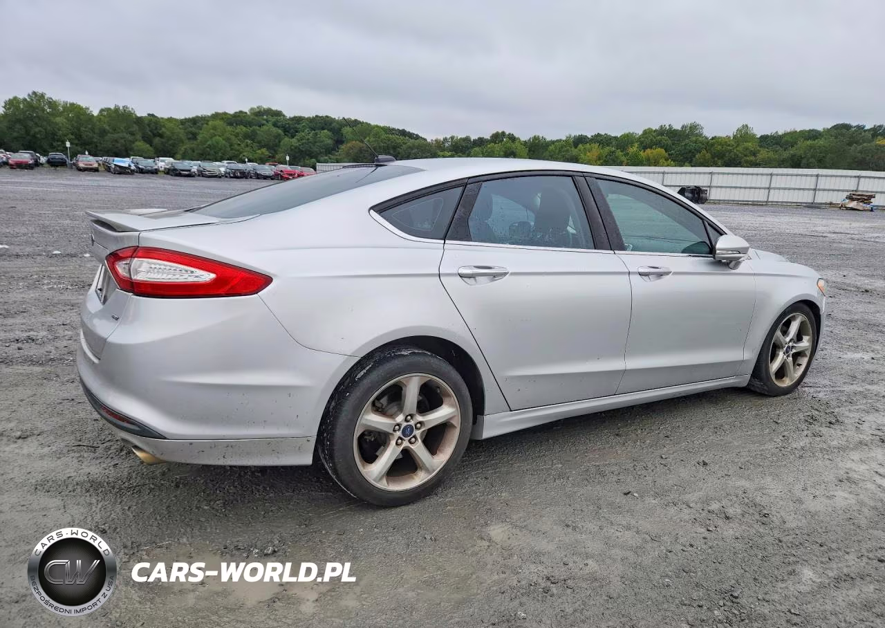 2014 Ford Fusion Se VIN:3FA6P0H79ER342972 - 3
