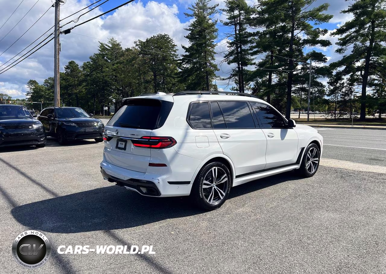 2023 BMW X7 xDrive40I VIN:5UX23EM05P9P84249 - 4