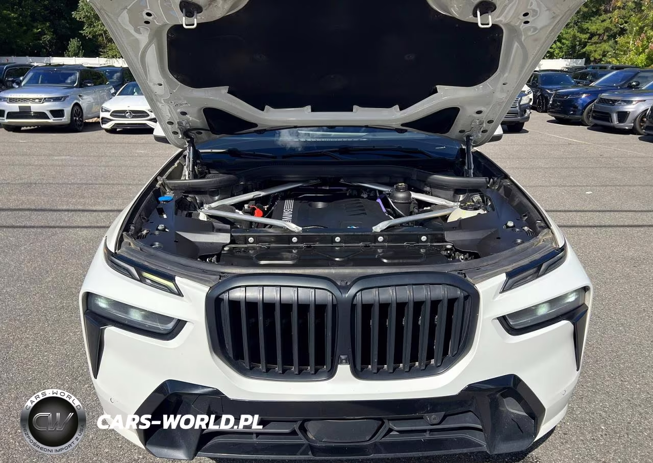2023 BMW X7 xDrive40I VIN:5UX23EM05P9P84249 - 8