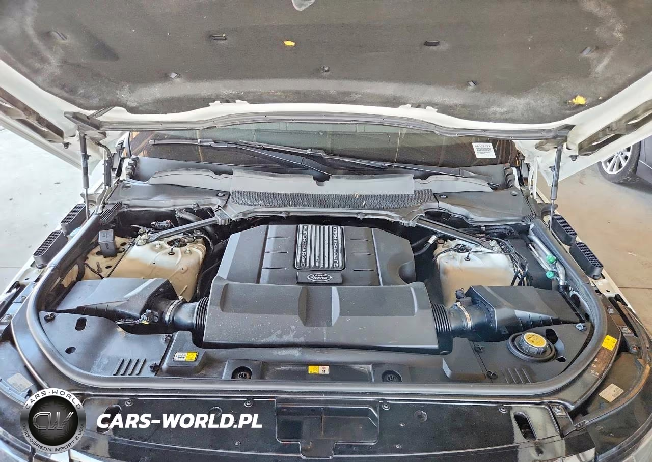 2019 Land Rover Range Rover VIN:SALGR2RV9KA532707 - 12