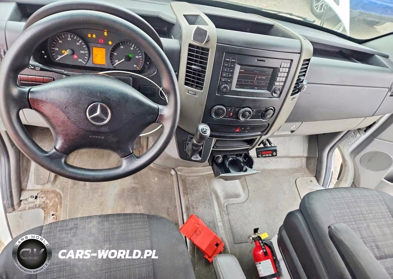 2017 Mercedes-Benz Sprinter 2500 VIN:WD3PE7CD6HP545138 - 8
