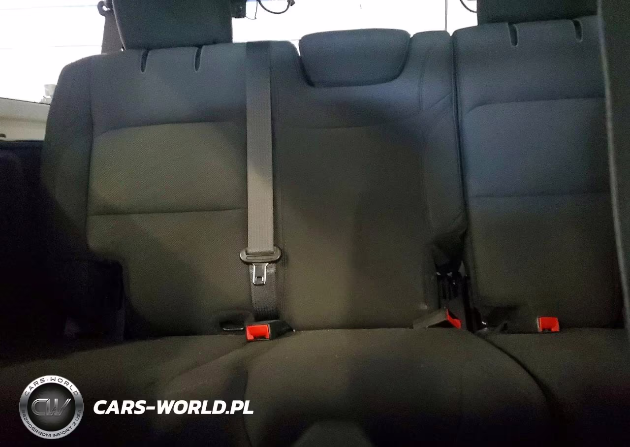 2019 Jeep Wrangler Unlimited Sport VIN:1C4HJXDG9KW615744 - 10