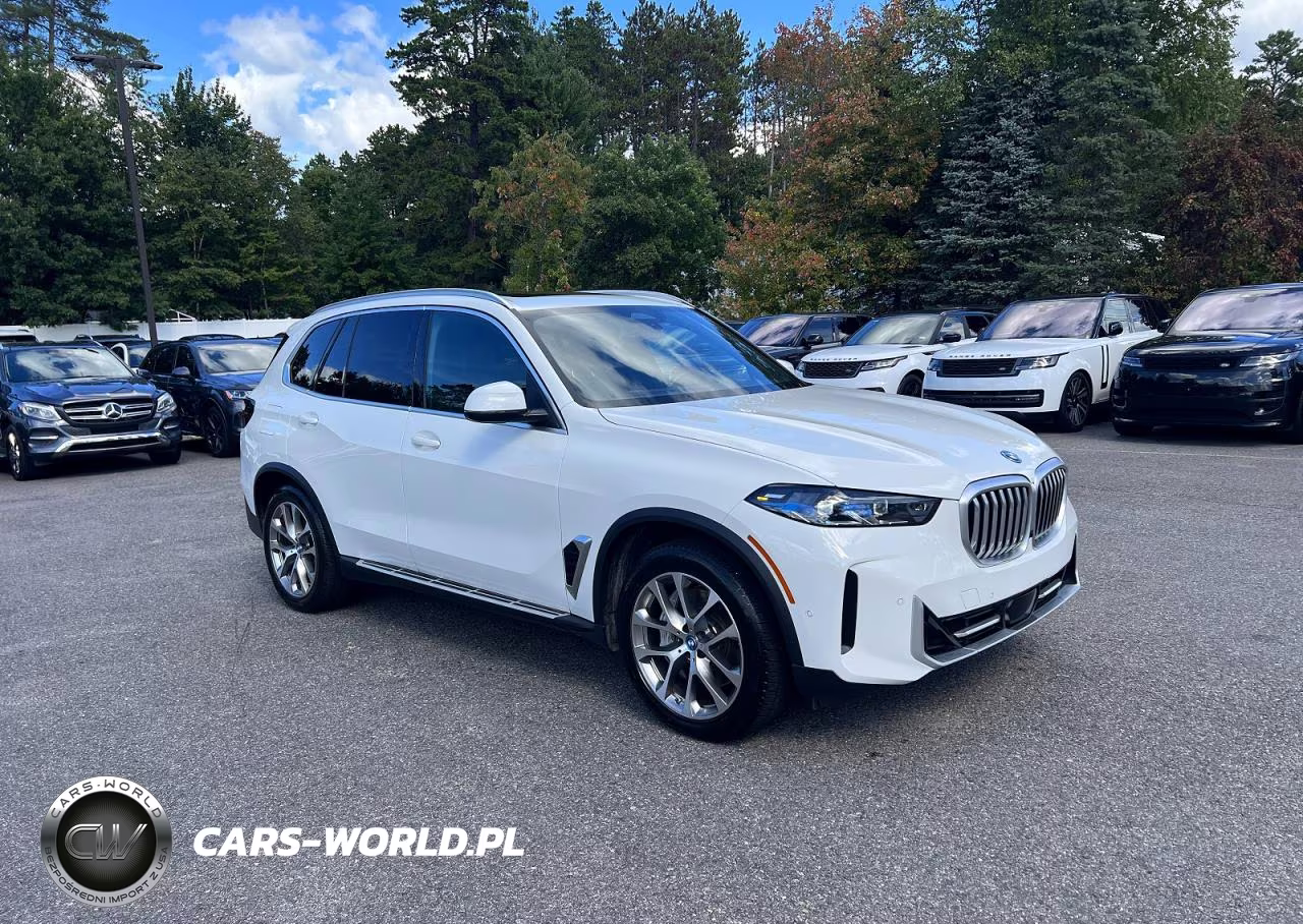 2025 BMW X5 xDrive50E – zdjęcie 1 z 10