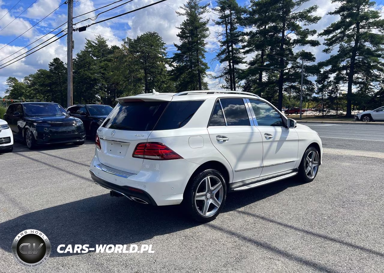 2016 Mercedes-Benz Gle 400 4Matic VIN:4JGDA5GB3GA642456 - 4
