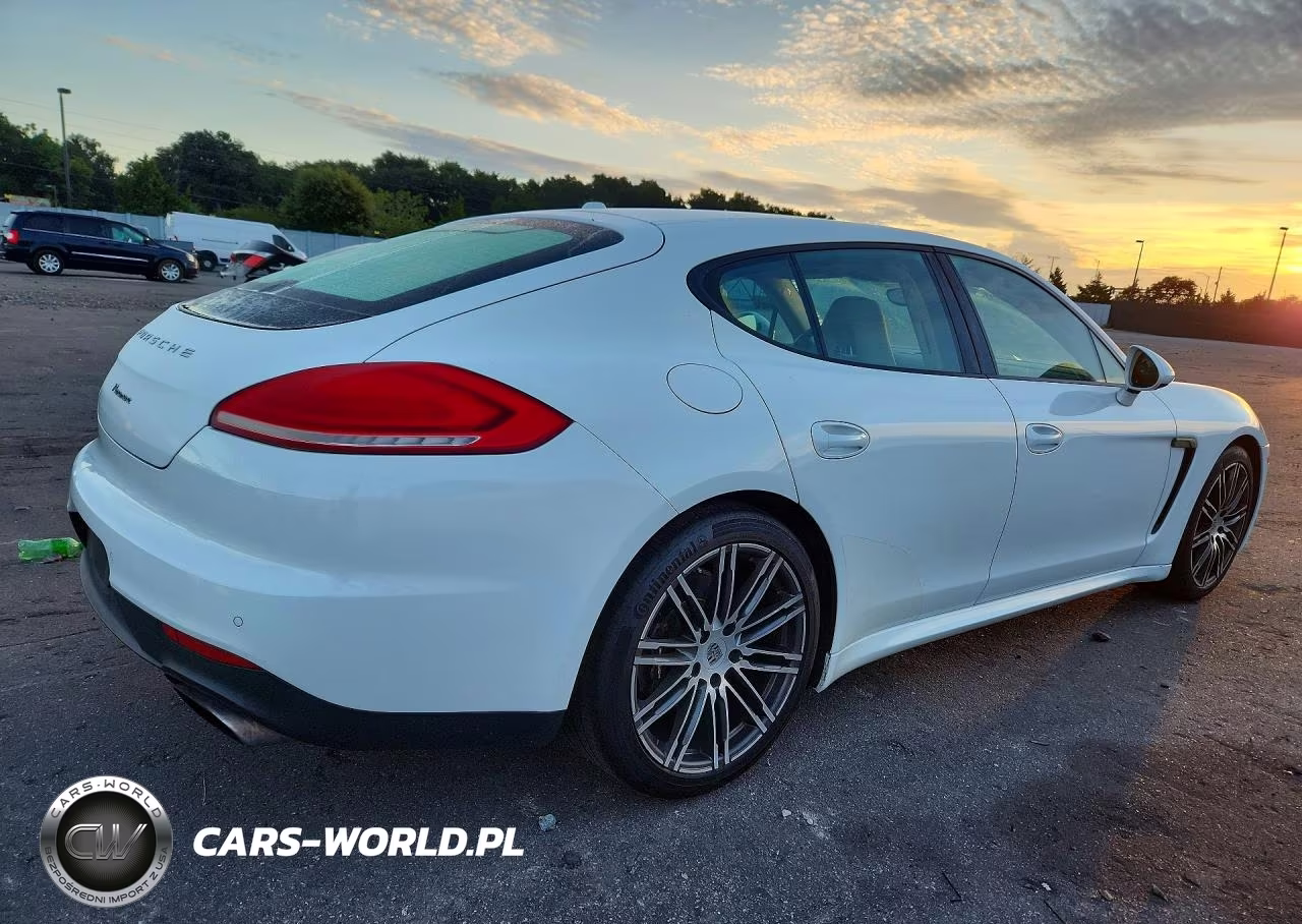 2015 Porsche Panamera 2 VIN:WP0AA2A75FL004562 - 3